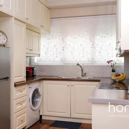 Homm In Kazanova Str Sea View * Πειραιάς
